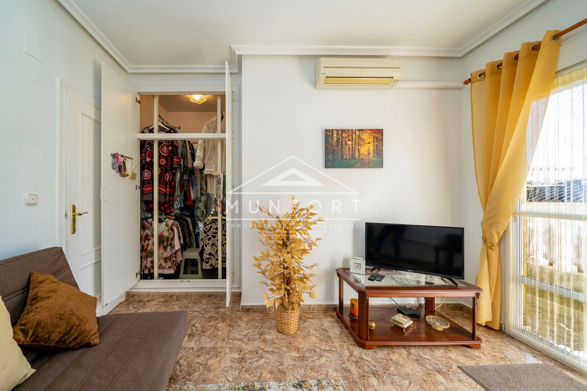 Revente - Penthouses -
Orihuela Costa - Villamartín