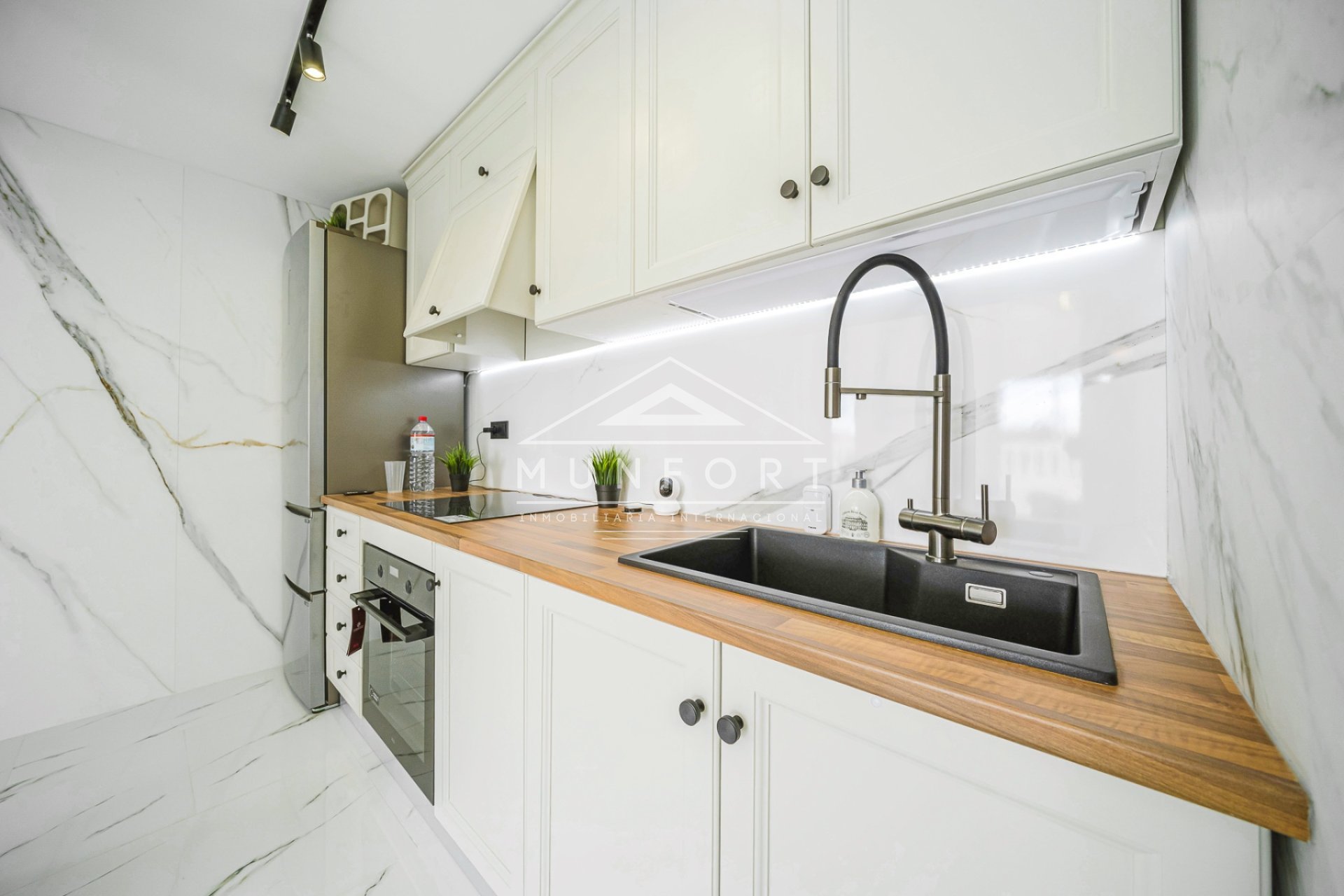 Revente - Penthouses -
Orihuela Costa - ZENIAMAR