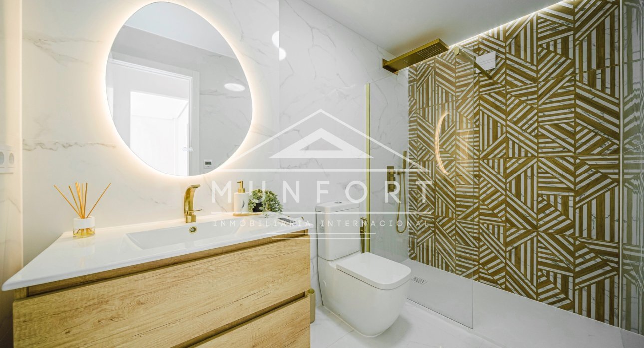 Revente - Penthouses -
Orihuela Costa - ZENIAMAR