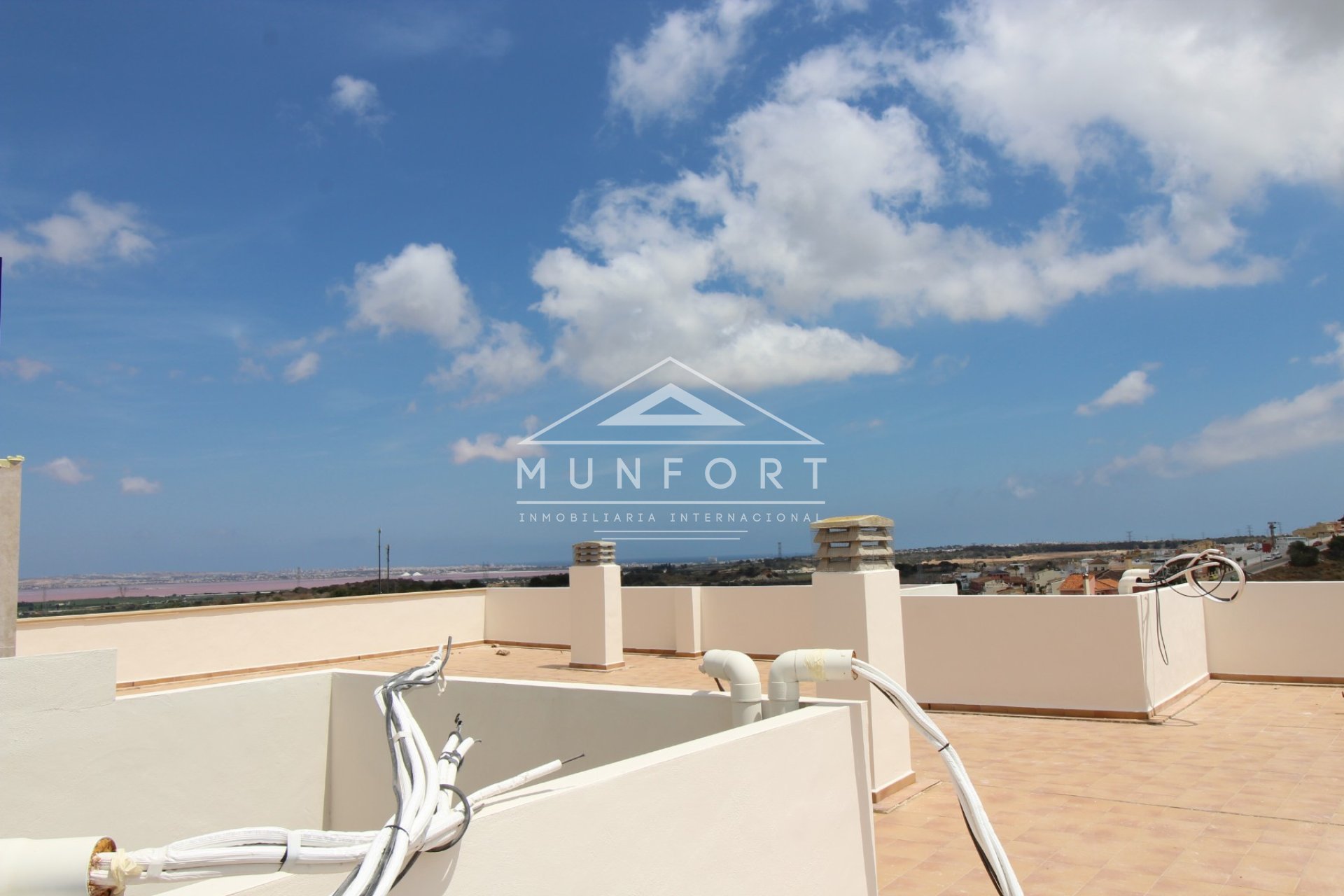 Revente - Penthouses -
San Miguel de Salinas