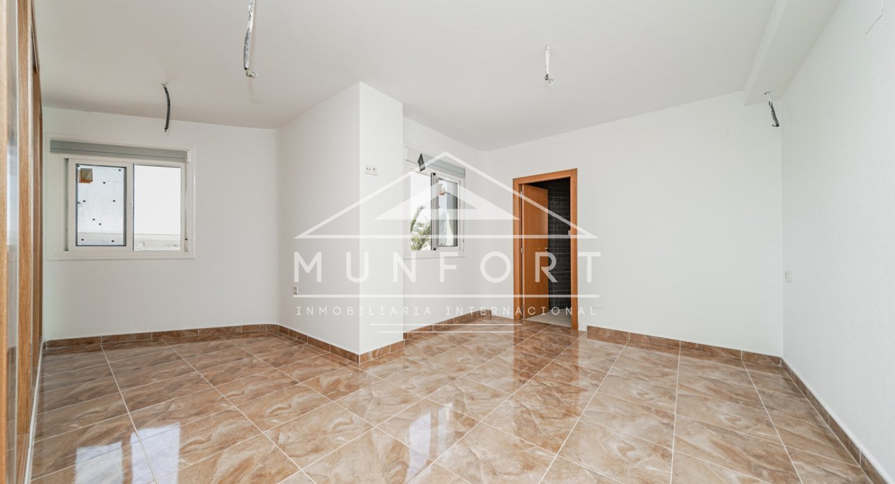 Revente - Penthouses -
San Miguel de Salinas