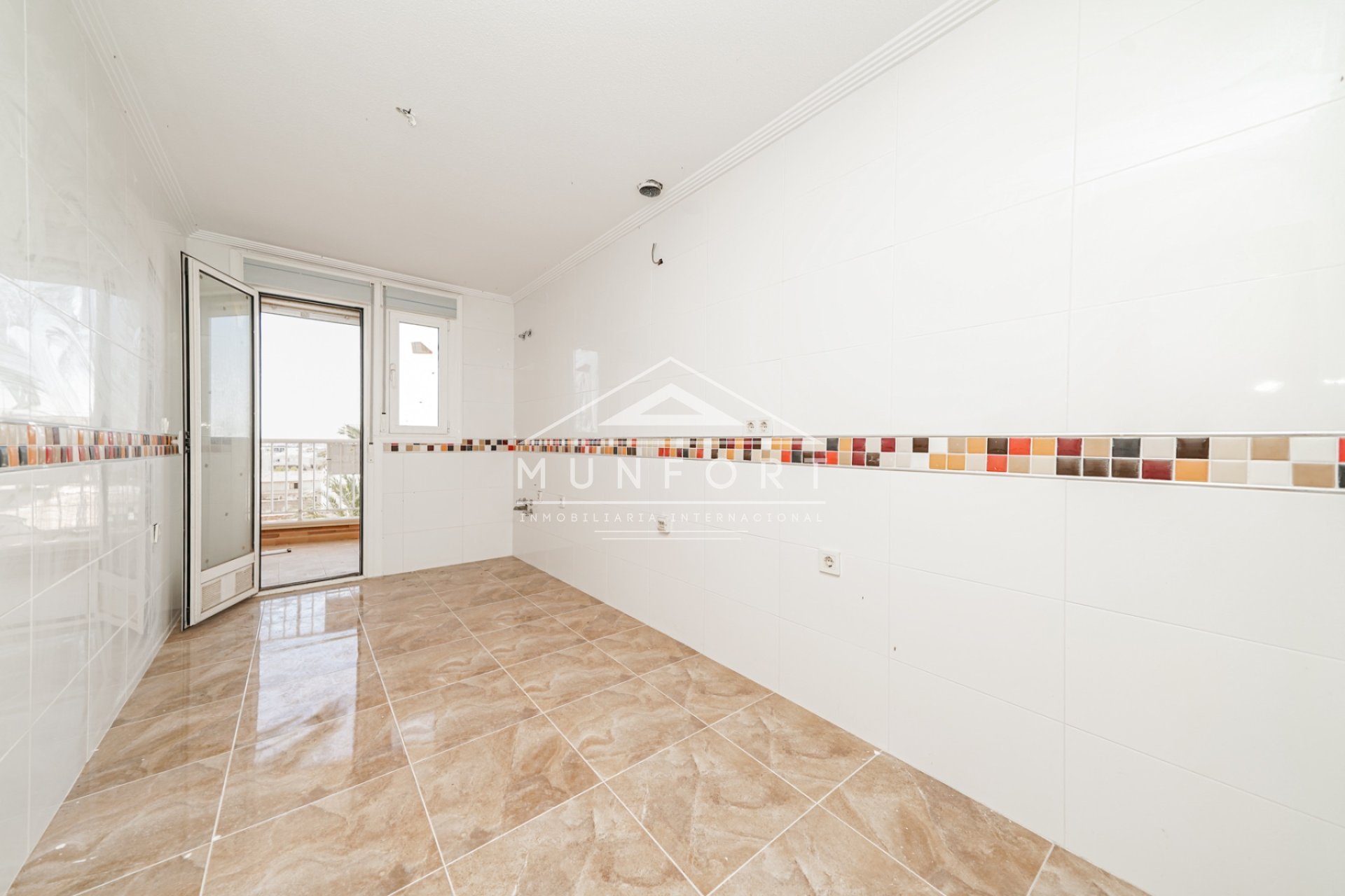 Revente - Penthouses -
San Miguel de Salinas