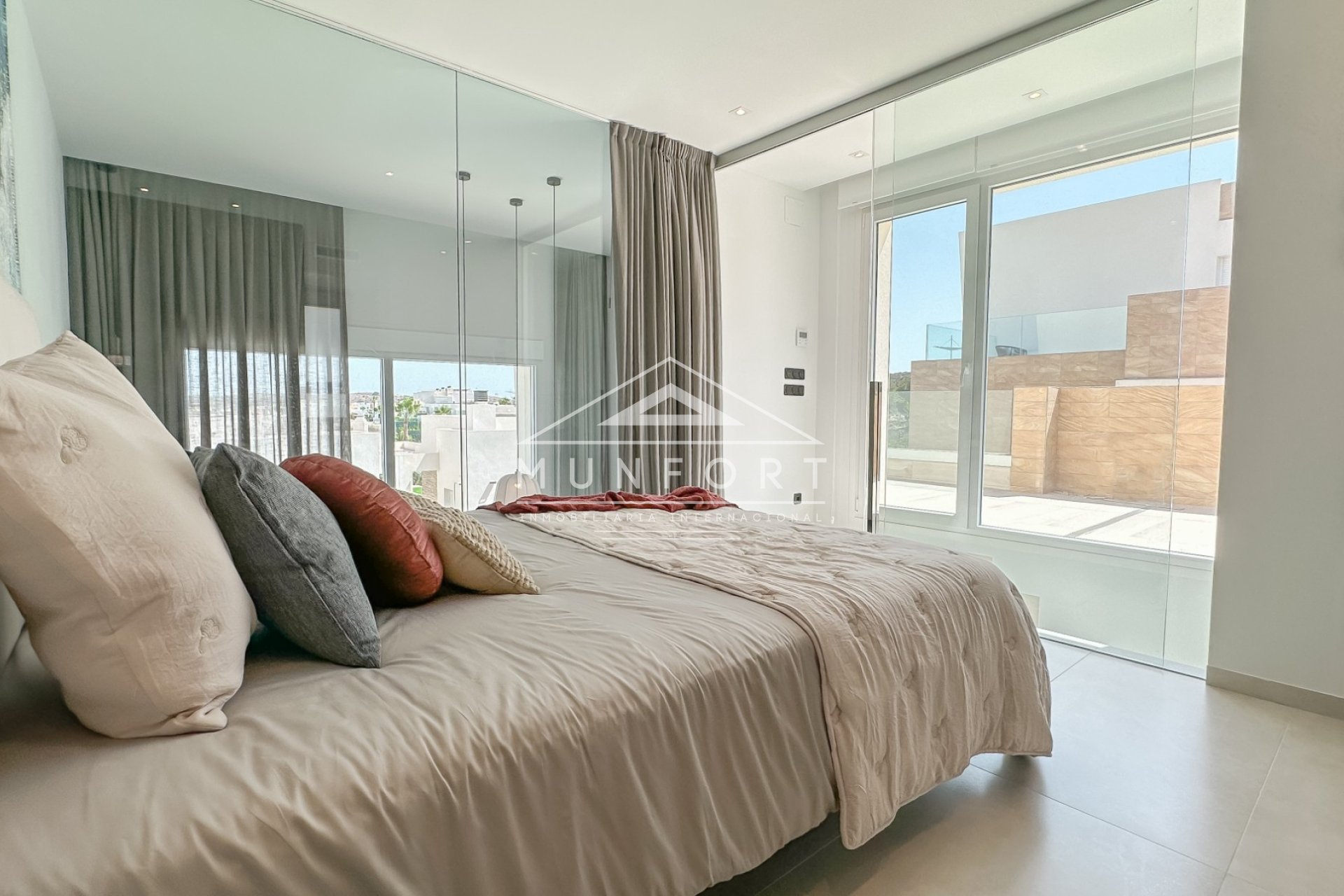 Revente - Villas -
Algorfa - Club de Golf La Finca - Algorfa