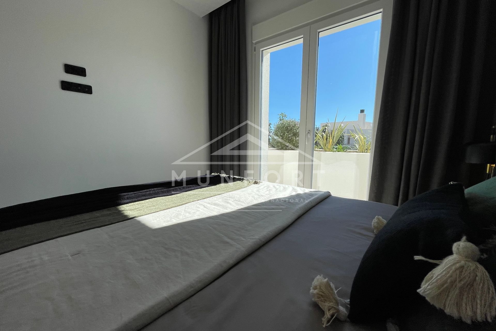 Revente - Villas -
Algorfa