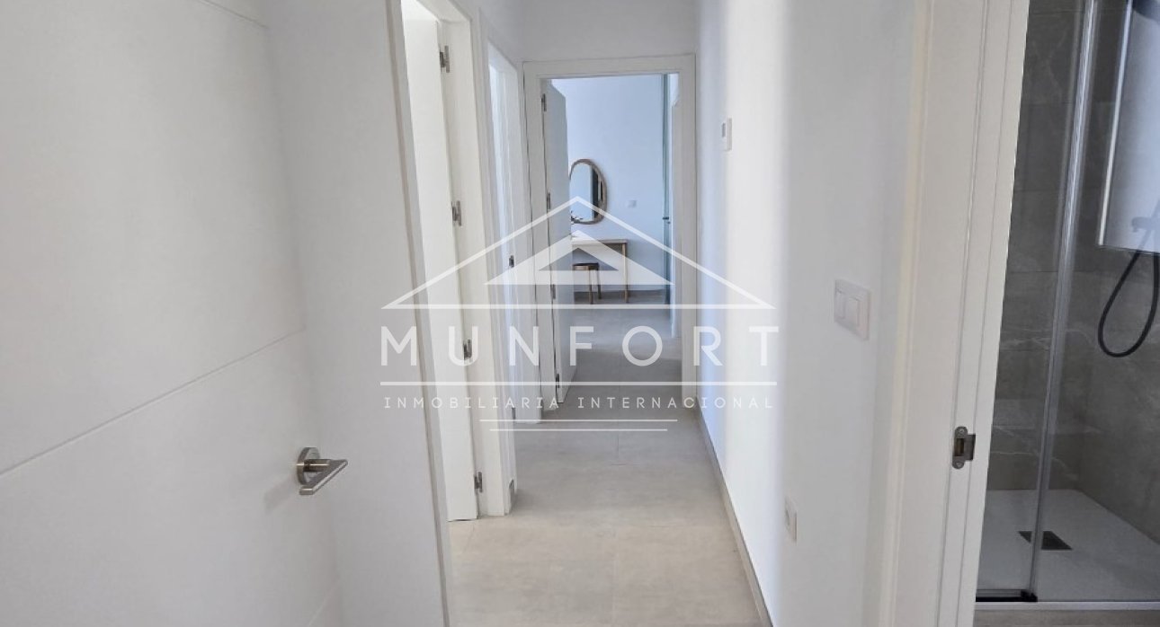 Revente - Villas -
Almeria