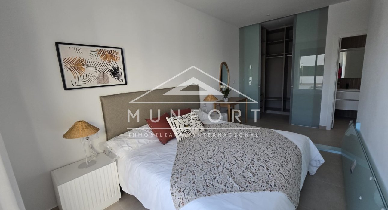 Revente - Villas -
Almeria