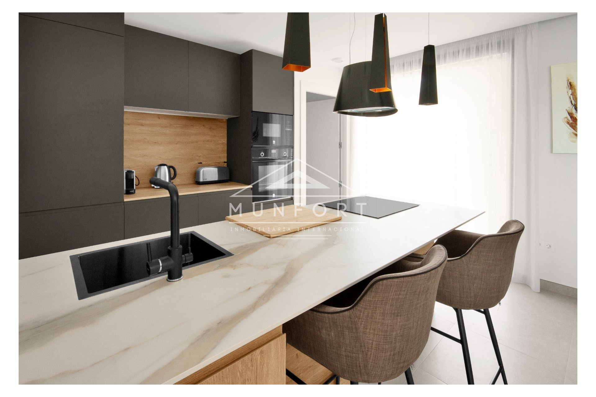 Revente - Villas -
Baños y mendigo - Baños y Mendigo