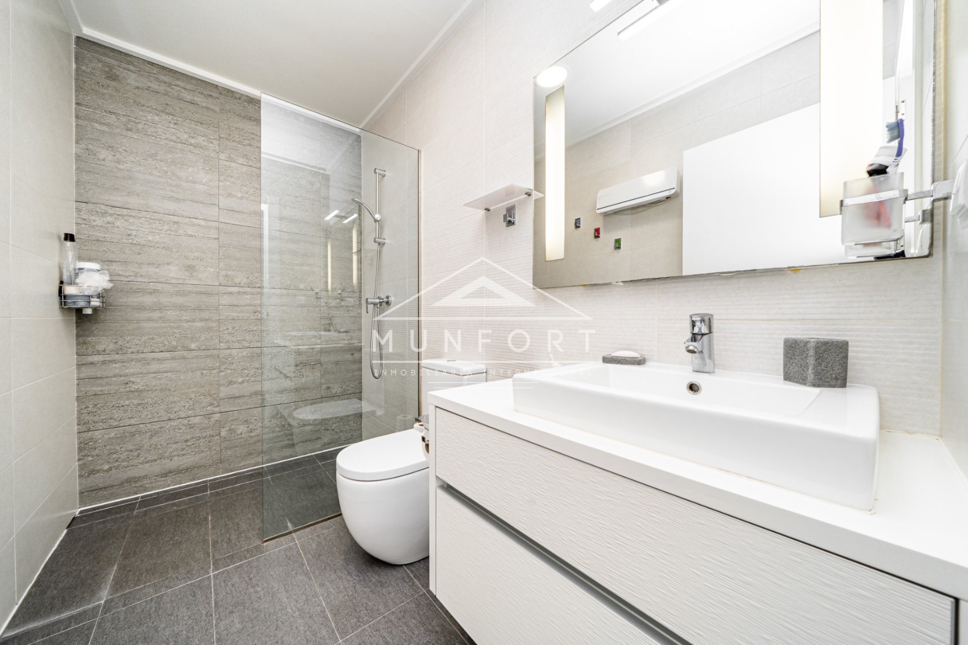 Revente - Villas -
Benijófar