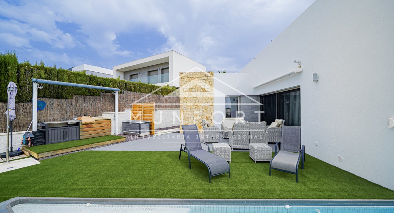 Revente - Villas -
Benijófar