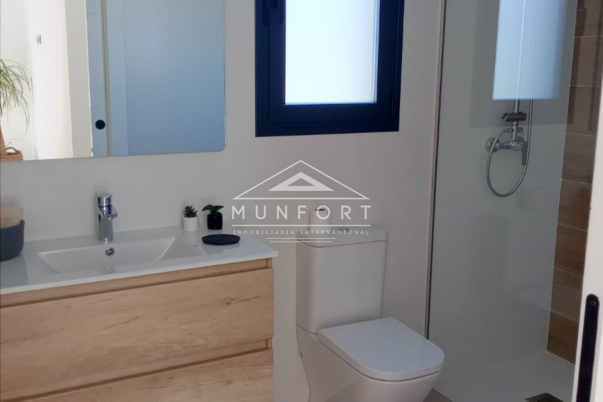 Revente - Villas -
Calasparra