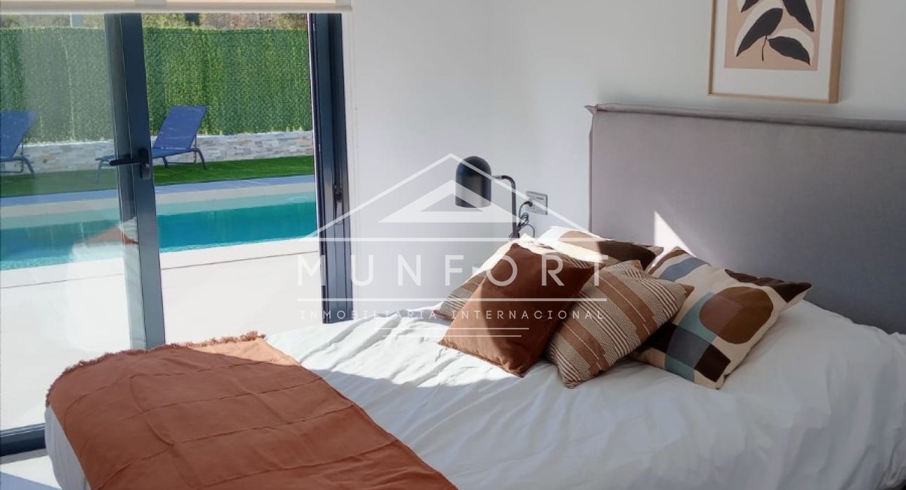 Revente - Villas -
Calasparra