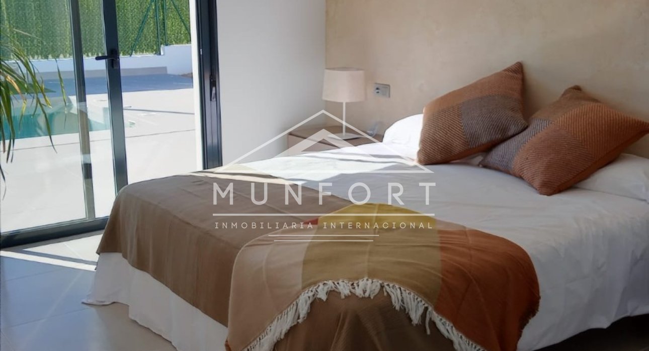 Revente - Villas -
Calasparra