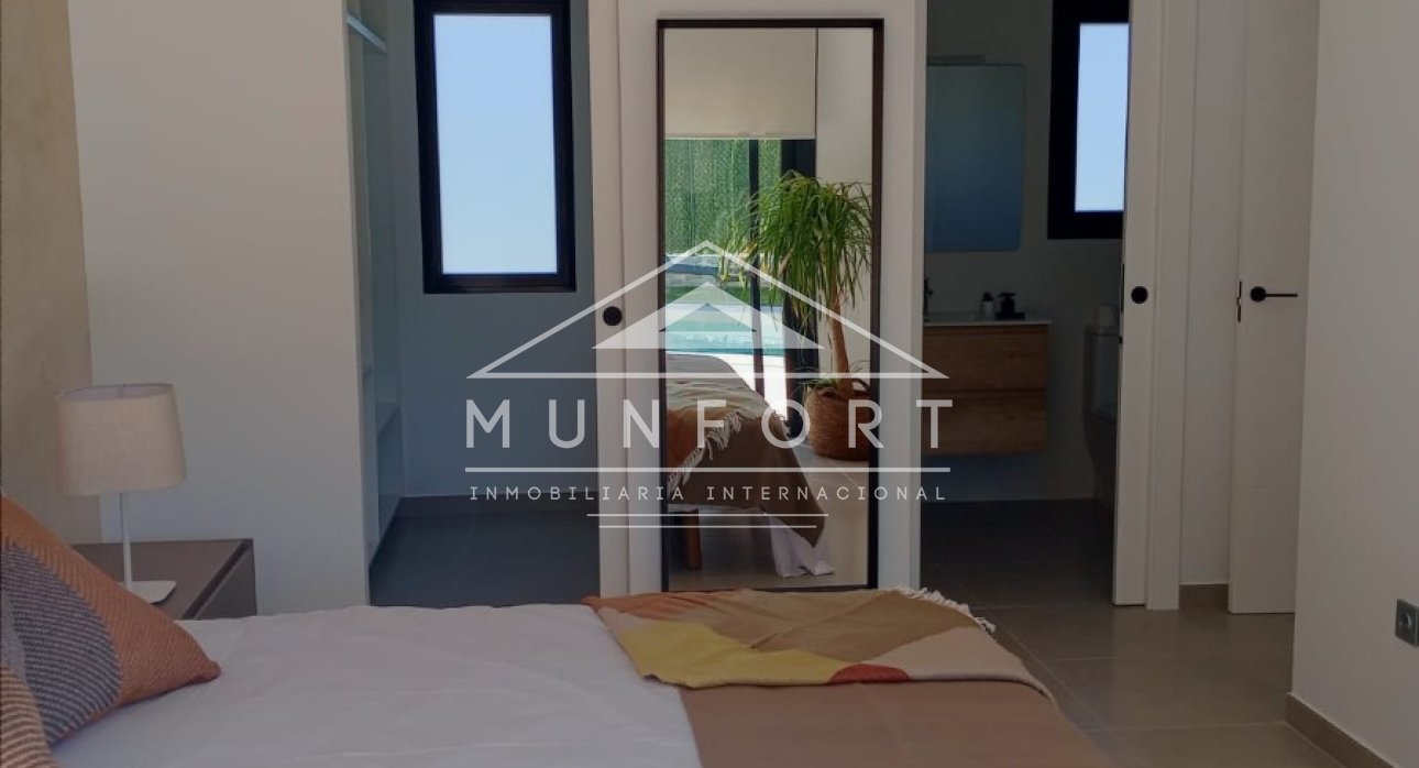 Revente - Villas -
Calasparra