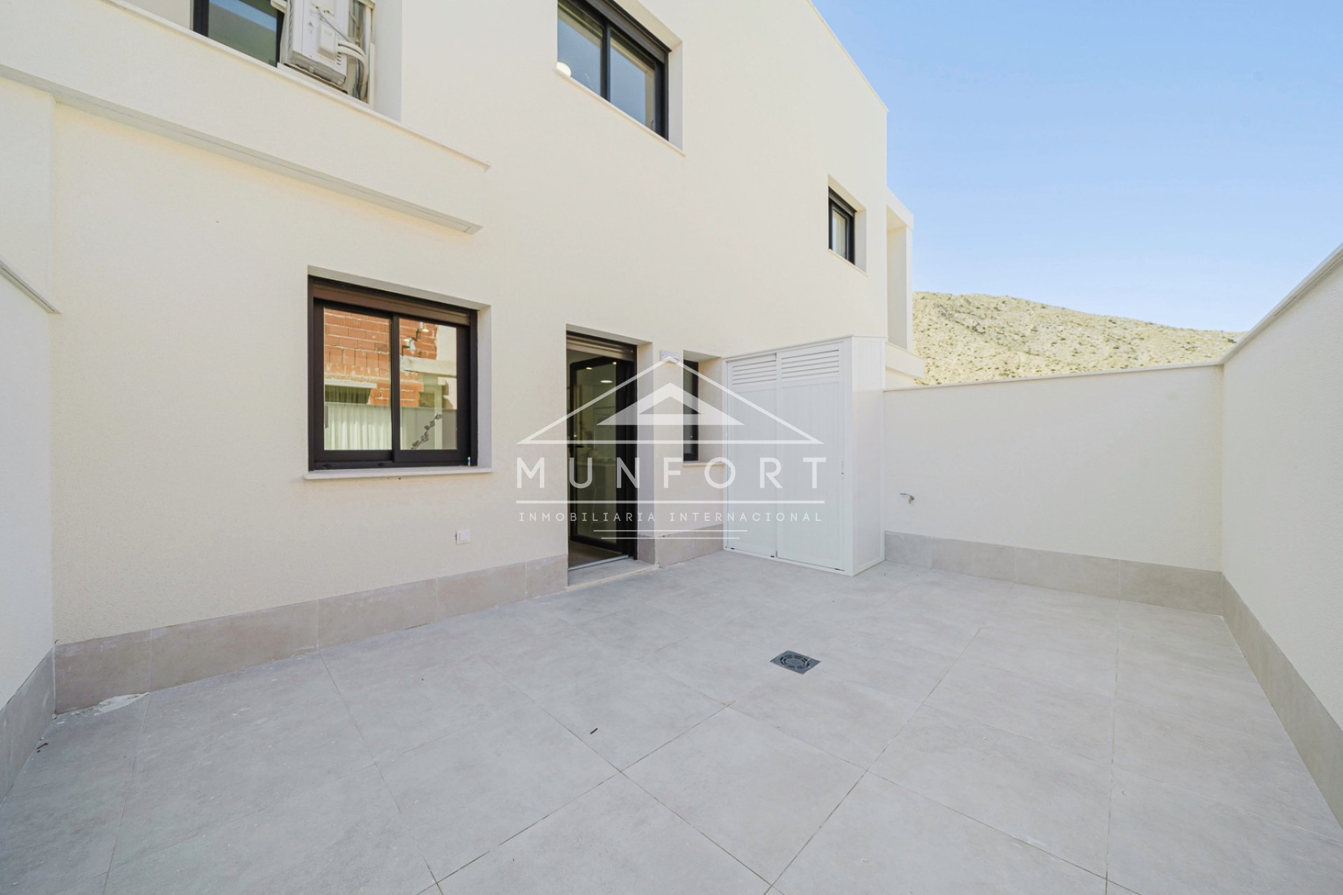 Revente - Villas -
Cox