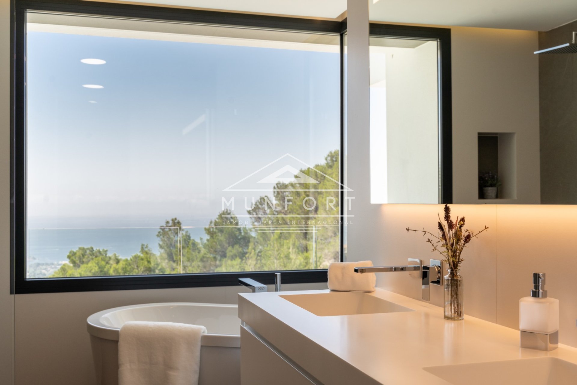 Revente - Villas de luxe -
Altea