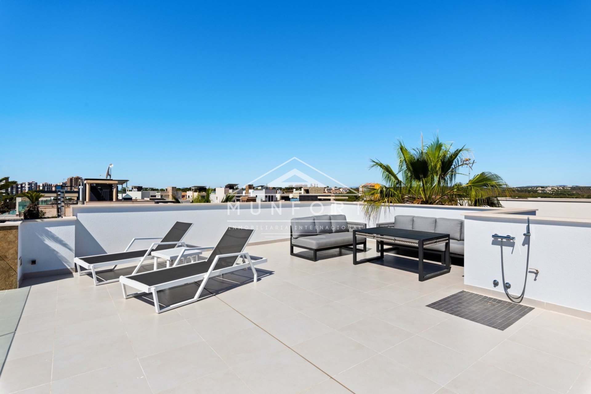 Revente - Villas de luxe -
Orihuela Costa - Aguamarina