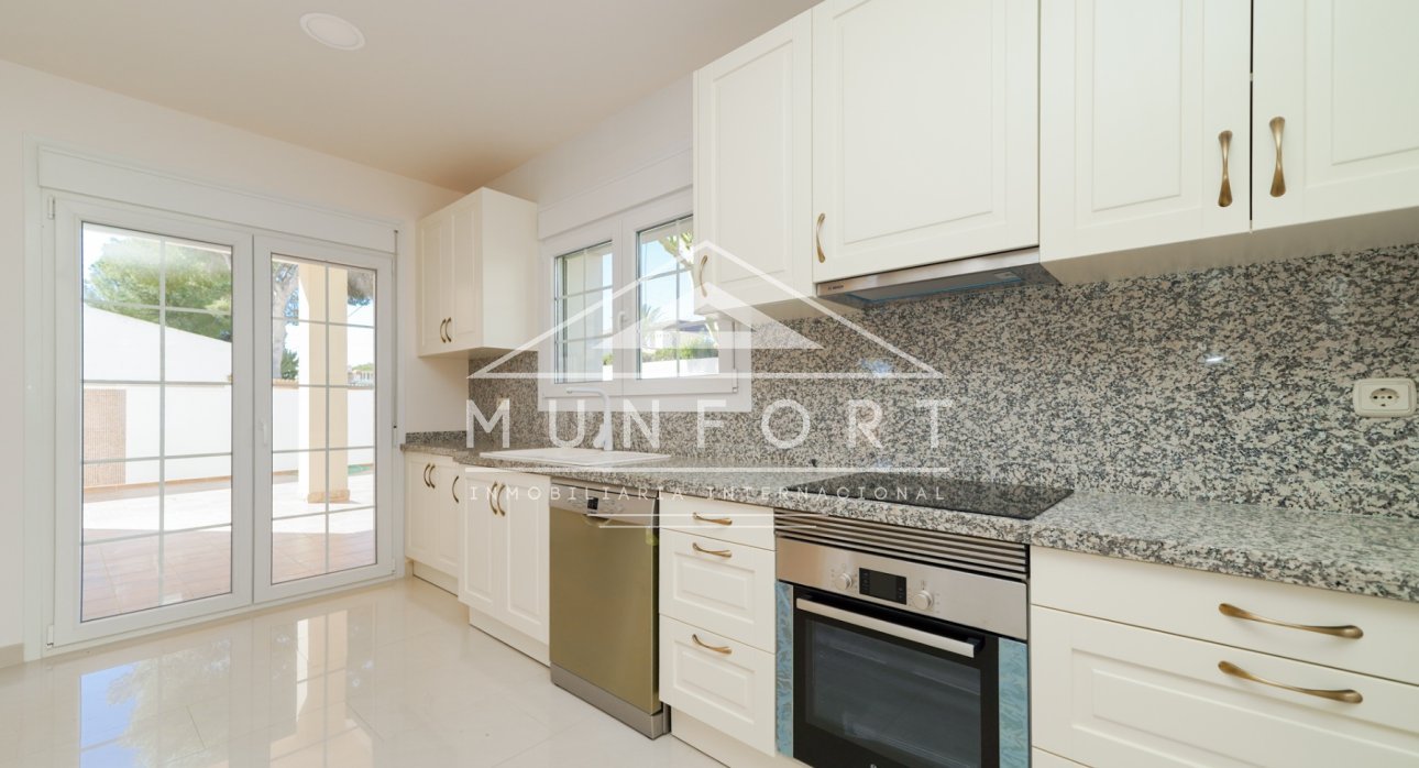 Revente - Villas de luxe -
Orihuela Costa - Cabo Roig