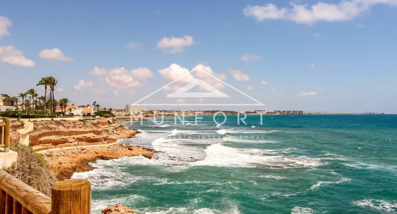 Revente - Villas de luxe -
Orihuela Costa - Cabo Roig