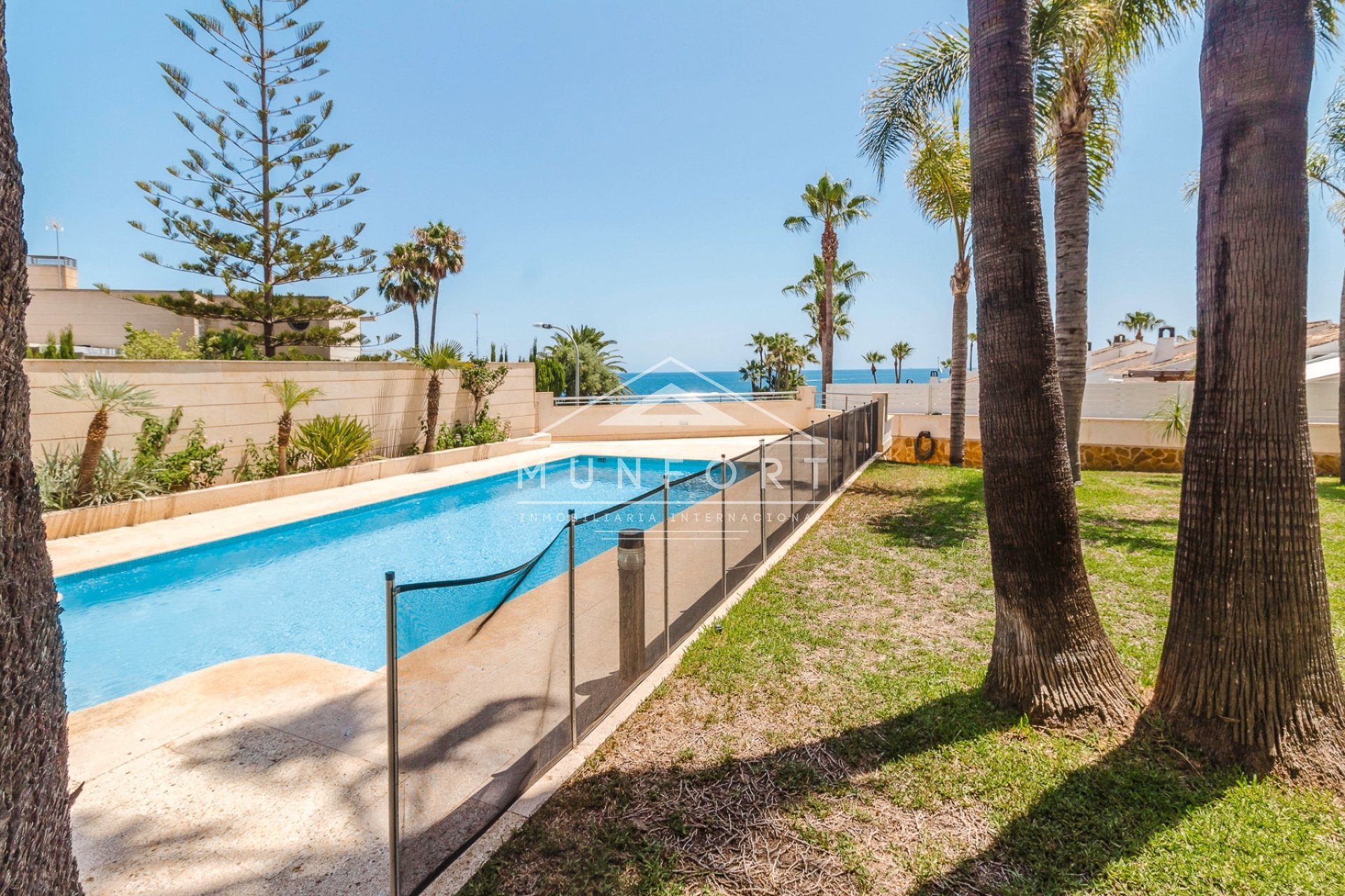 Revente - Villas de luxe -
Orihuela Costa - Dehesa de Campoamor