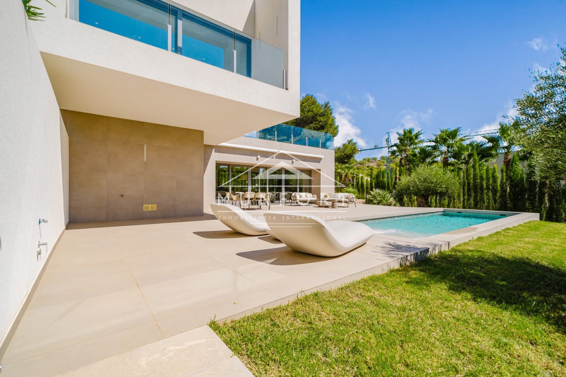 Revente - Villas de luxe -
Orihuela Costa - Las Colinas Golf