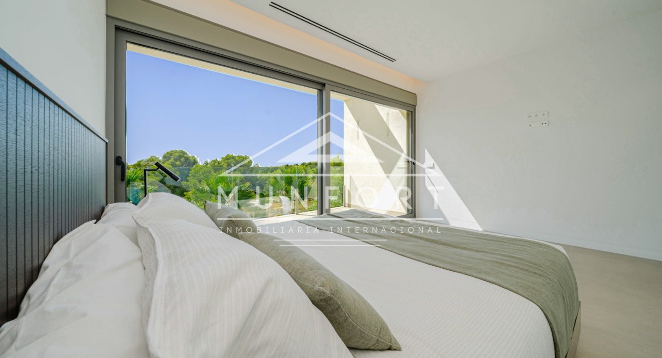 Revente - Villas de luxe -
Orihuela Costa - Las Colinas Golf