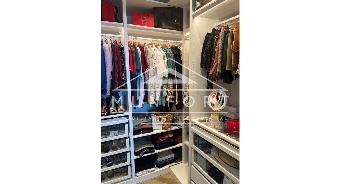 Revente - Villas de luxe -
Orihuela Costa - Las Colinas Golf