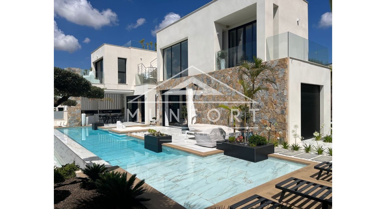 Revente - Villas de luxe -
Orihuela Costa - Las Colinas Golf