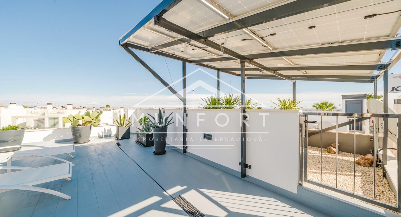Revente - Villas de luxe -
Orihuela Costa - Lomas de Cabo Roig