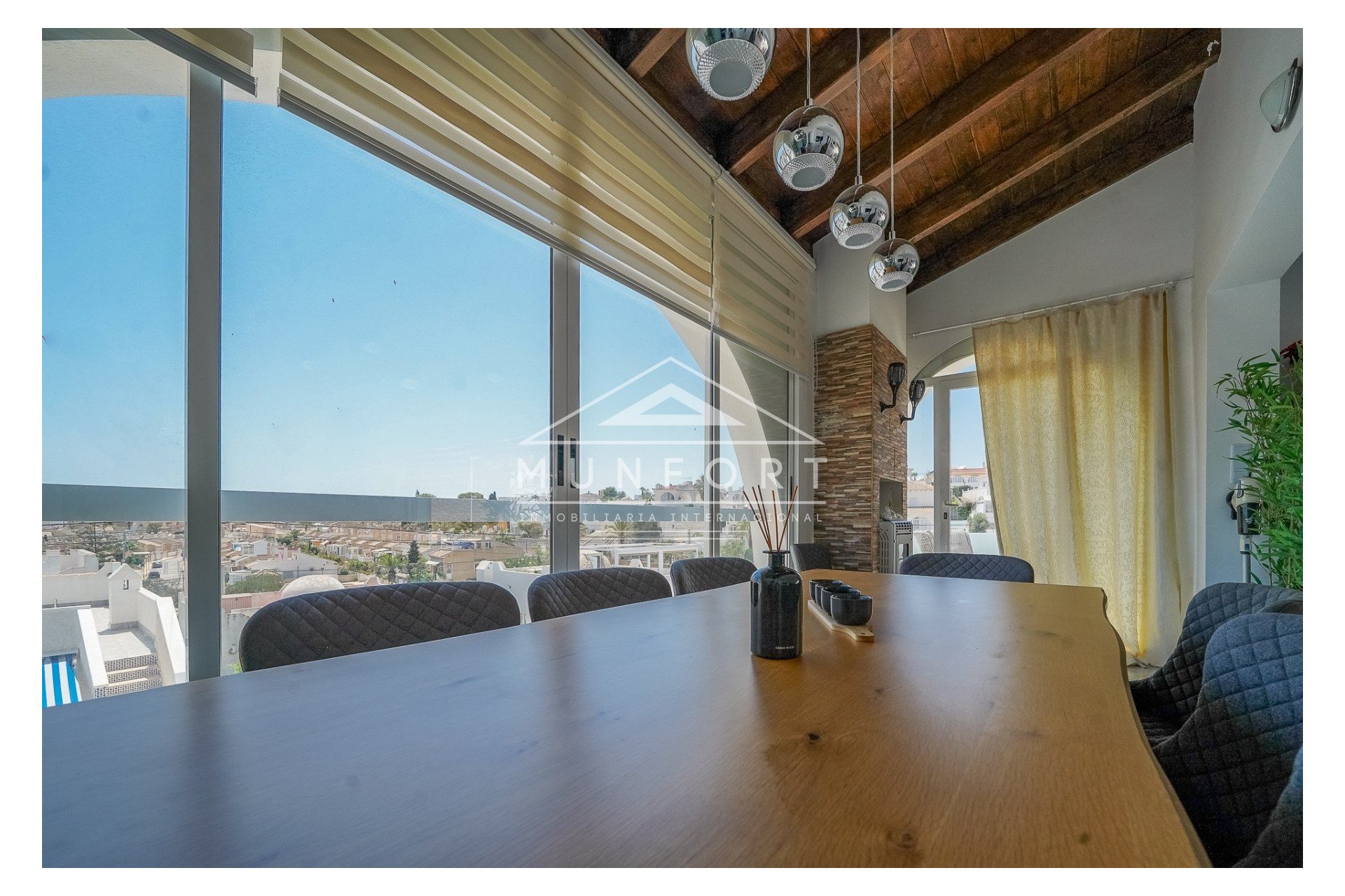 Revente - Villas de luxe -
Orihuela Costa - Villamartín