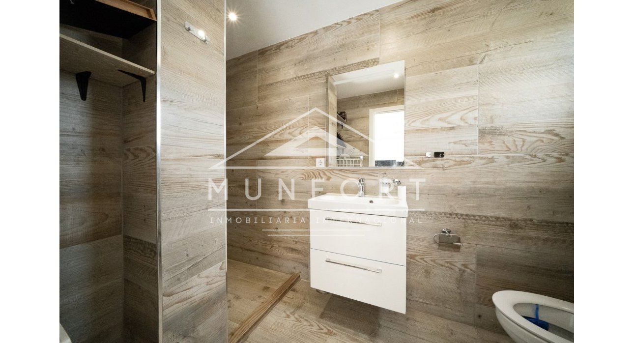 Revente - Villas de luxe -
Orihuela Costa - Villamartín