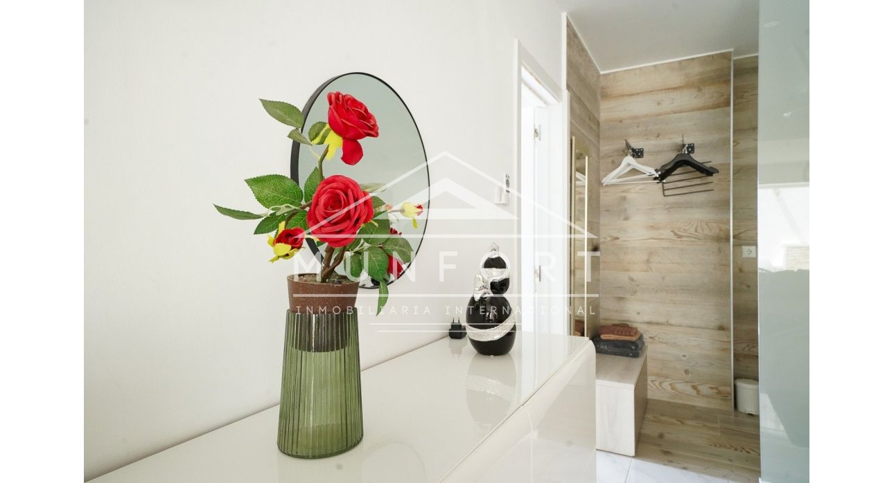 Revente - Villas de luxe -
Orihuela Costa - Villamartín