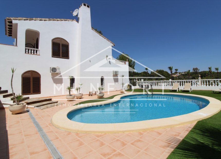 Revente - Villas de luxe -
Orihuela Costa - Villamartin