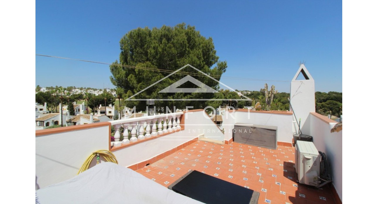 Revente - Villas de luxe -
Orihuela Costa - Villamartin