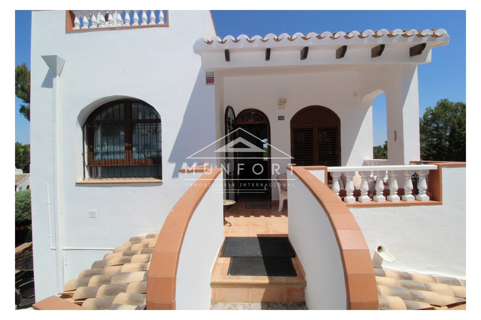 Revente - Villas de luxe -
Orihuela Costa - Villamartin