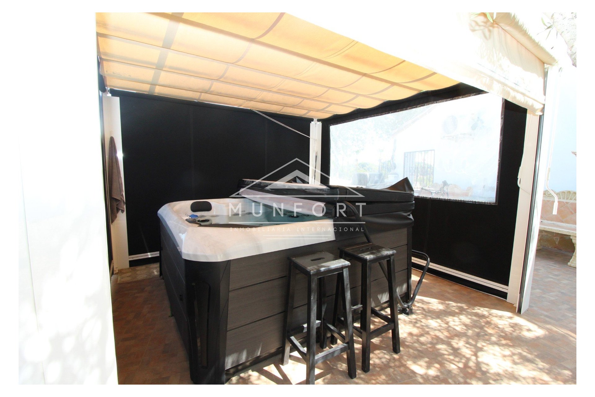 Revente - Villas de luxe -
Orihuela Costa - Villamartin