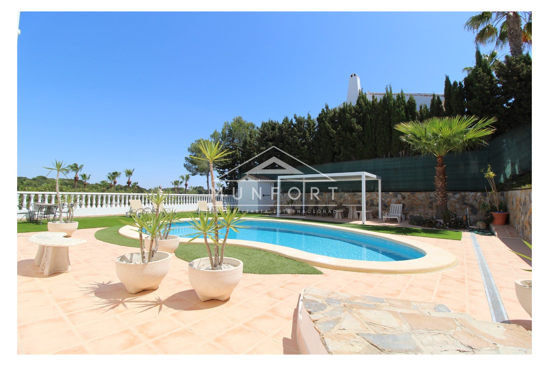 Revente - Villas de luxe -
Orihuela Costa - Villamartin