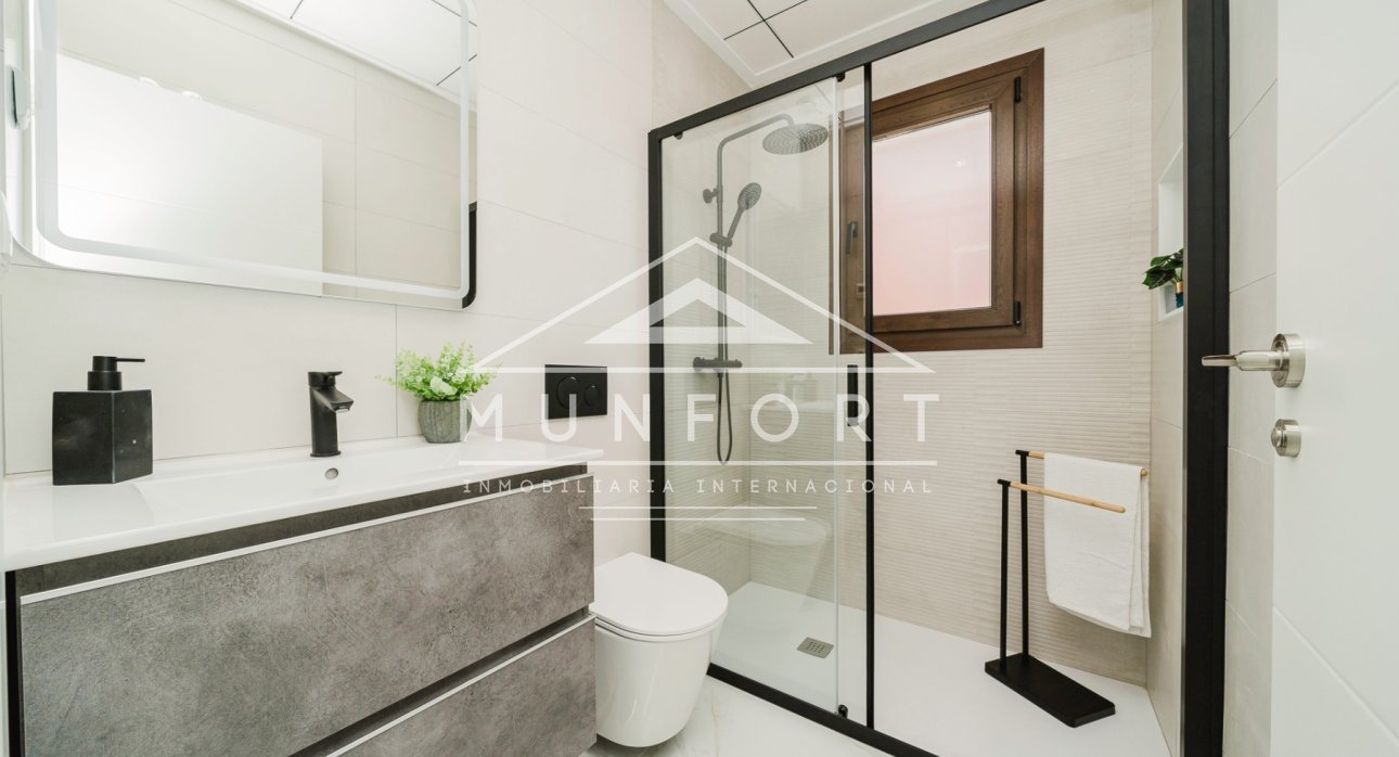 Revente - Villas de luxe -
Polop de La Marina 