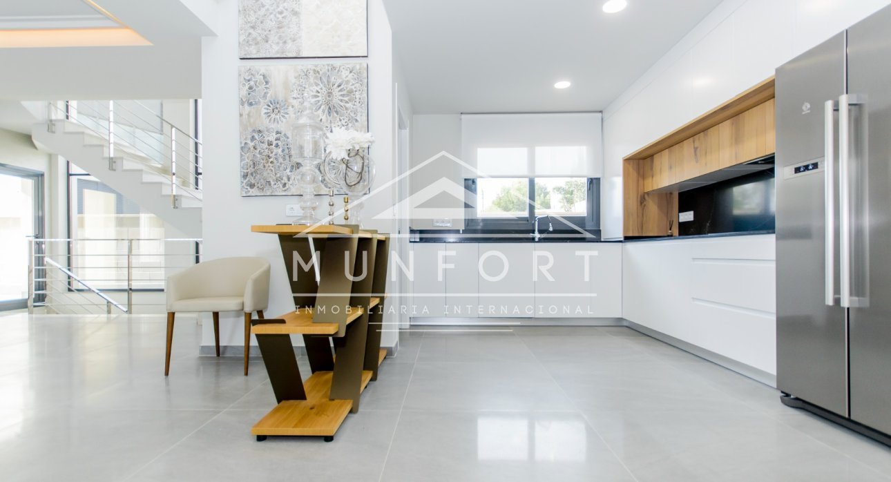 Revente - Villas de luxe -
San Miguel de Salinas