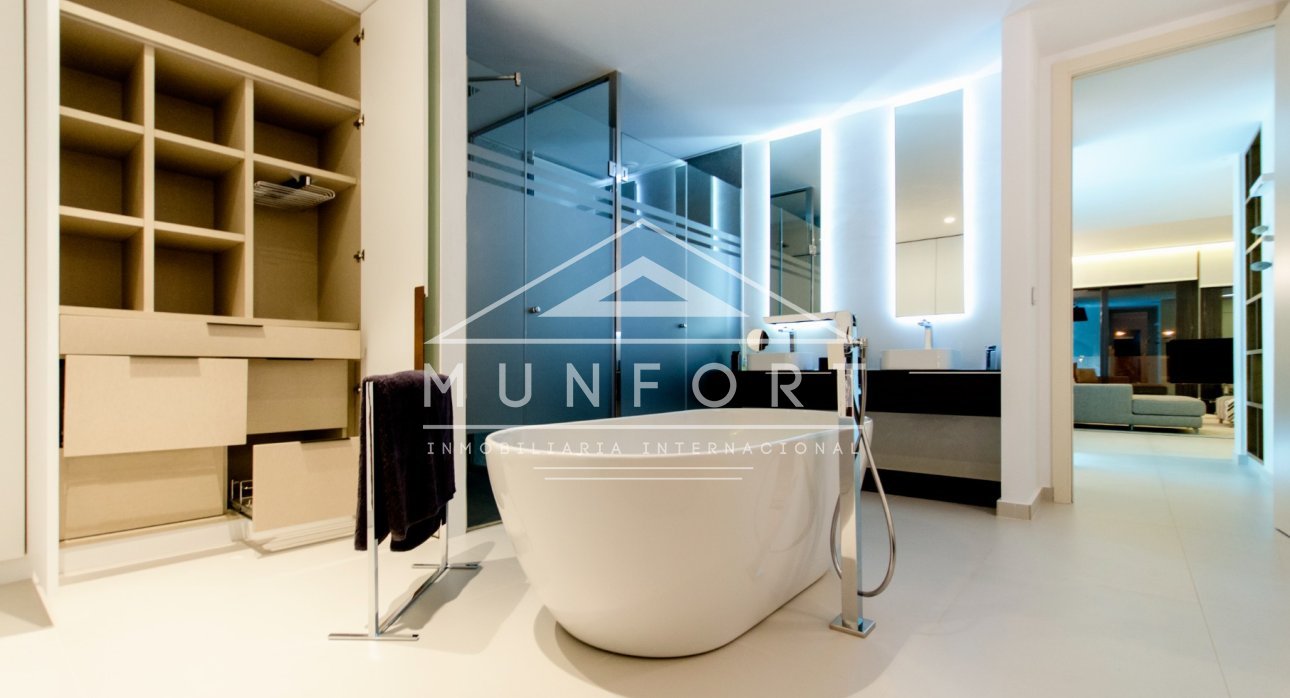 Revente - Villas de luxe -
San Miguel de Salinas