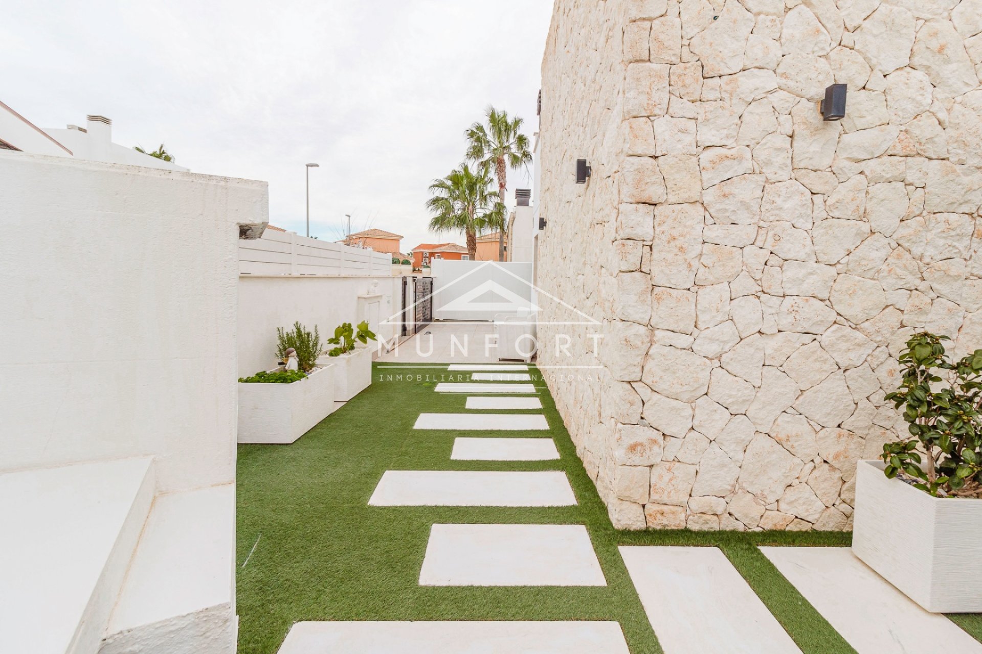 Revente - Villas de luxe -
Sucina