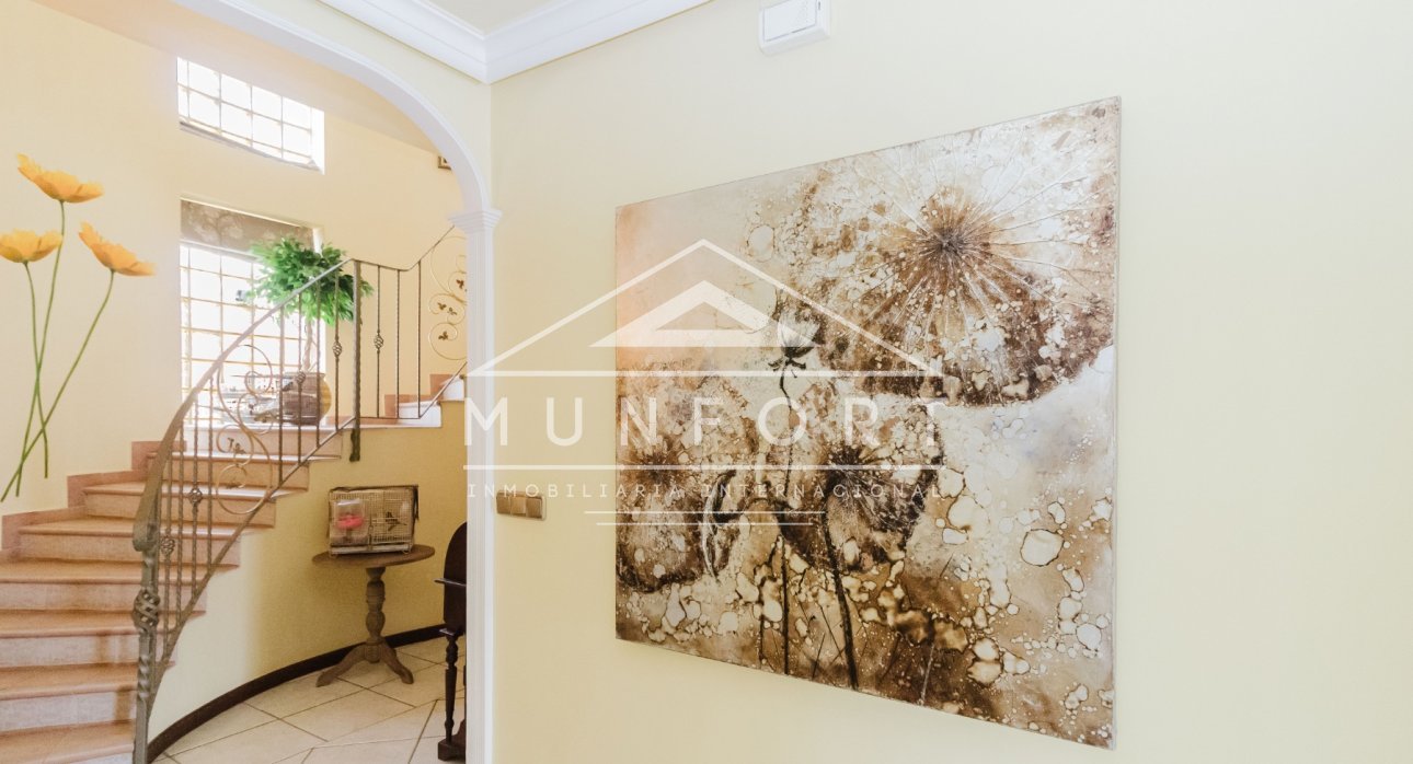 Revente - Villas de luxe -
Torrevieja - La Mata - Torrevieja