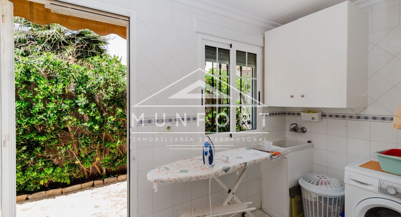 Revente - Villas de luxe -
Torrevieja - La Mata - Torrevieja