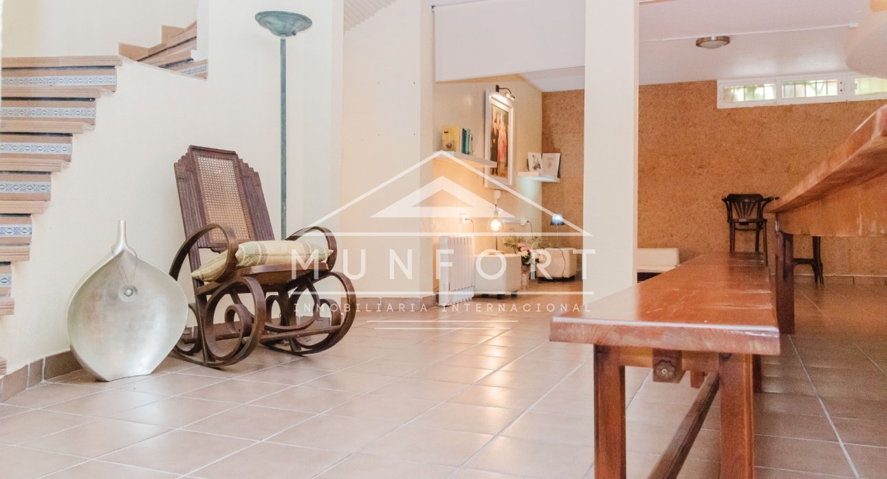 Revente - Villas de luxe -
Torrevieja - La Mata - Torrevieja