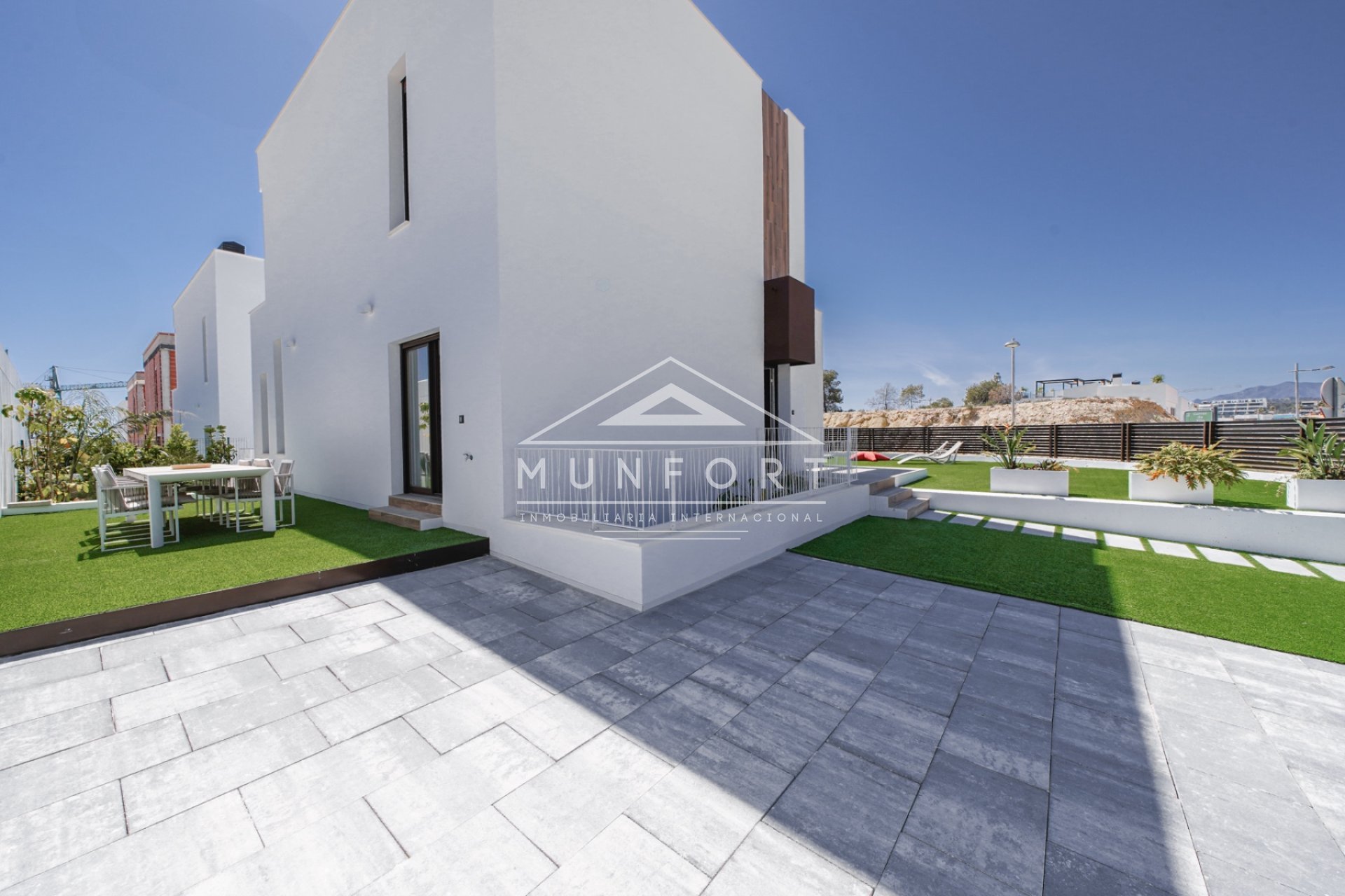 Revente - Villas -
Finestrat - Sierra Cortina