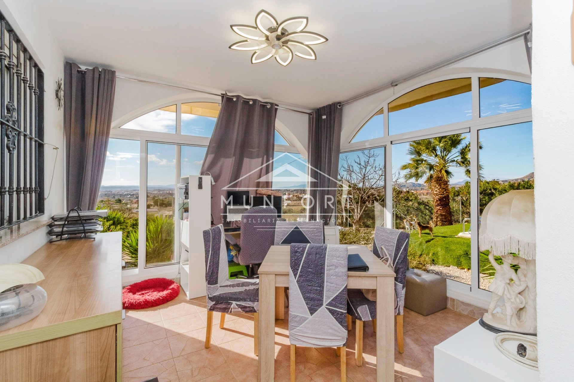 Revente - Villas -
Fortuna