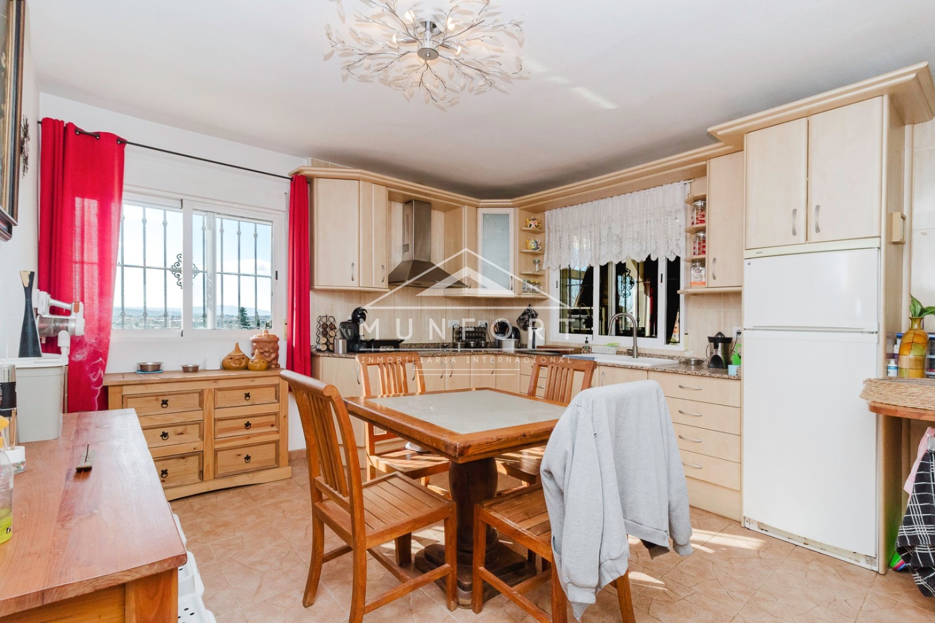 Revente - Villas -
Fortuna