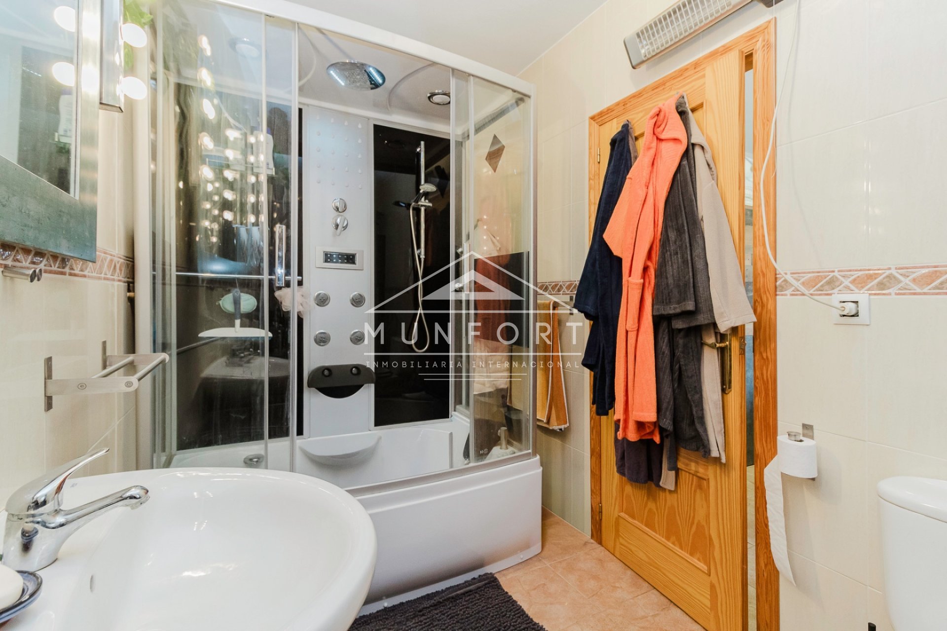 Revente - Villas -
Fortuna