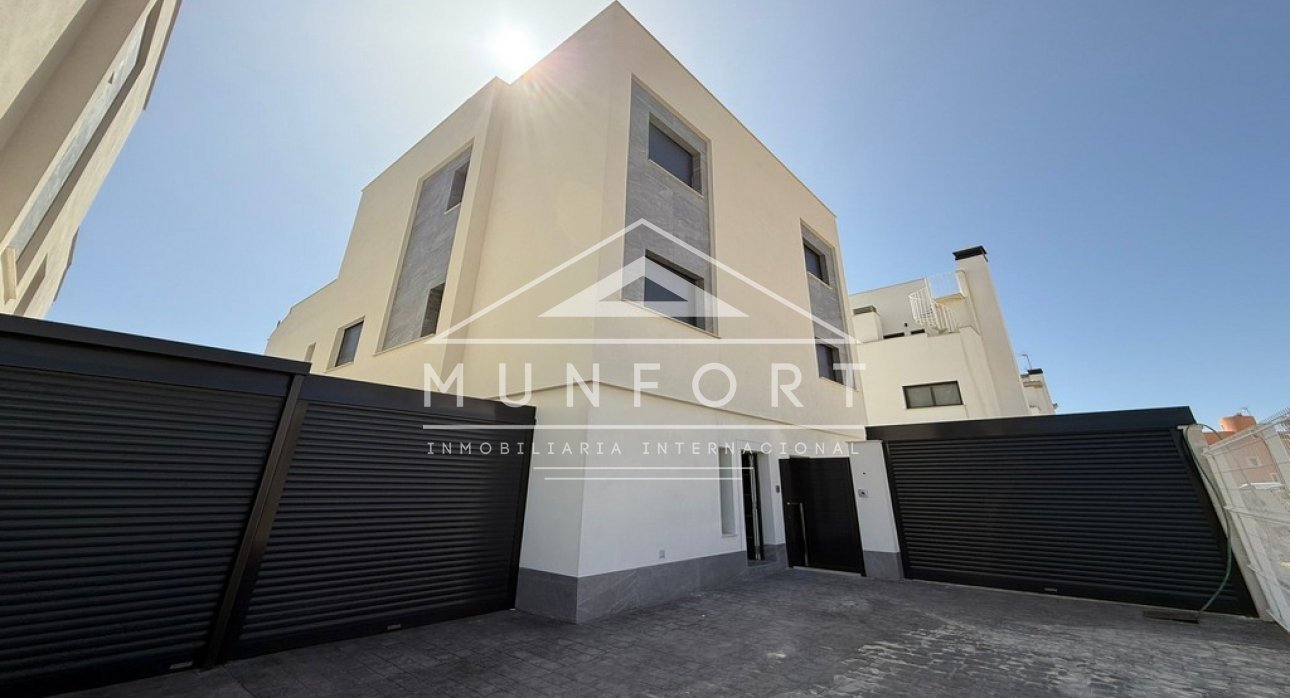 Revente - Villas -
Guardamar del Segura