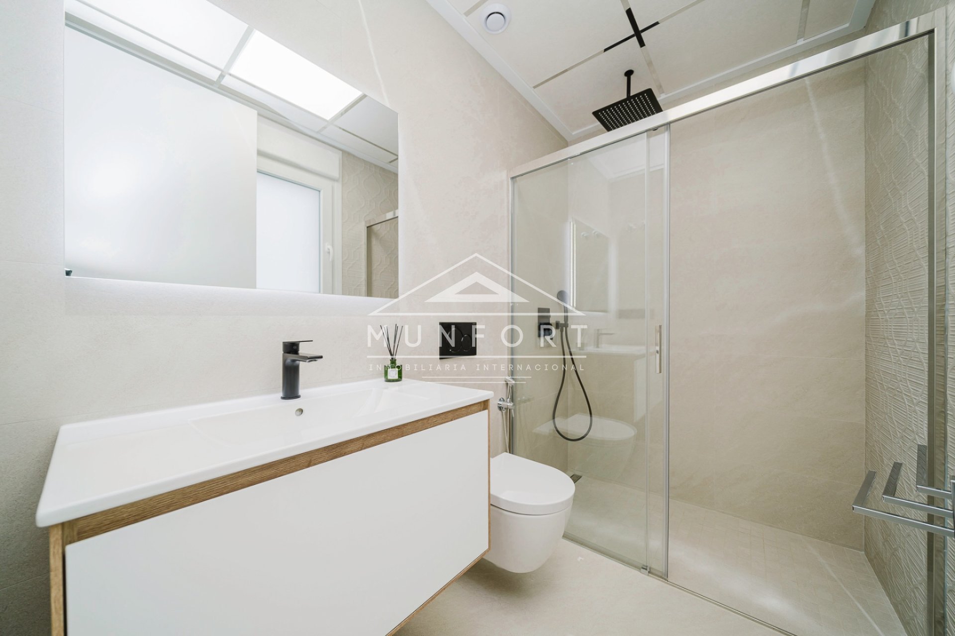 Revente - Villas -
Los Montesinos