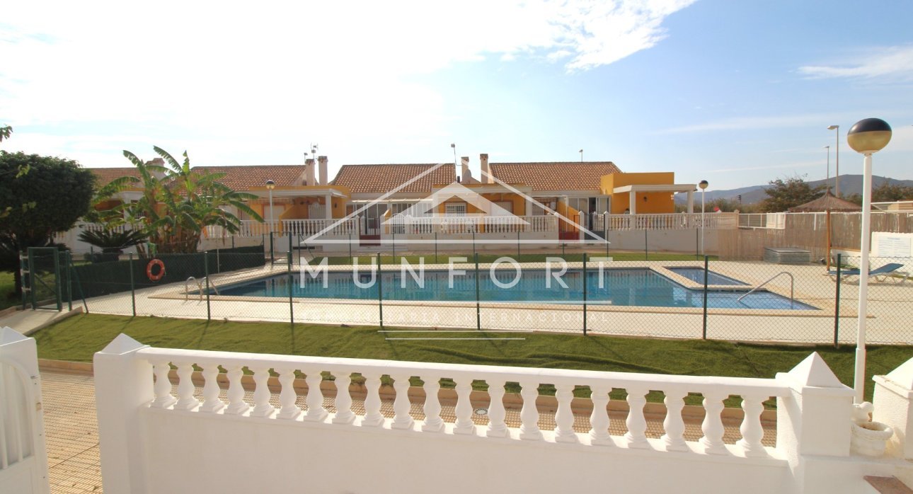 Revente - Villas -
Los Nietos